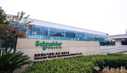 施耐德電氣首次亮相光博會，攜手埃克倫斯電氣助力全球千企減碳50%